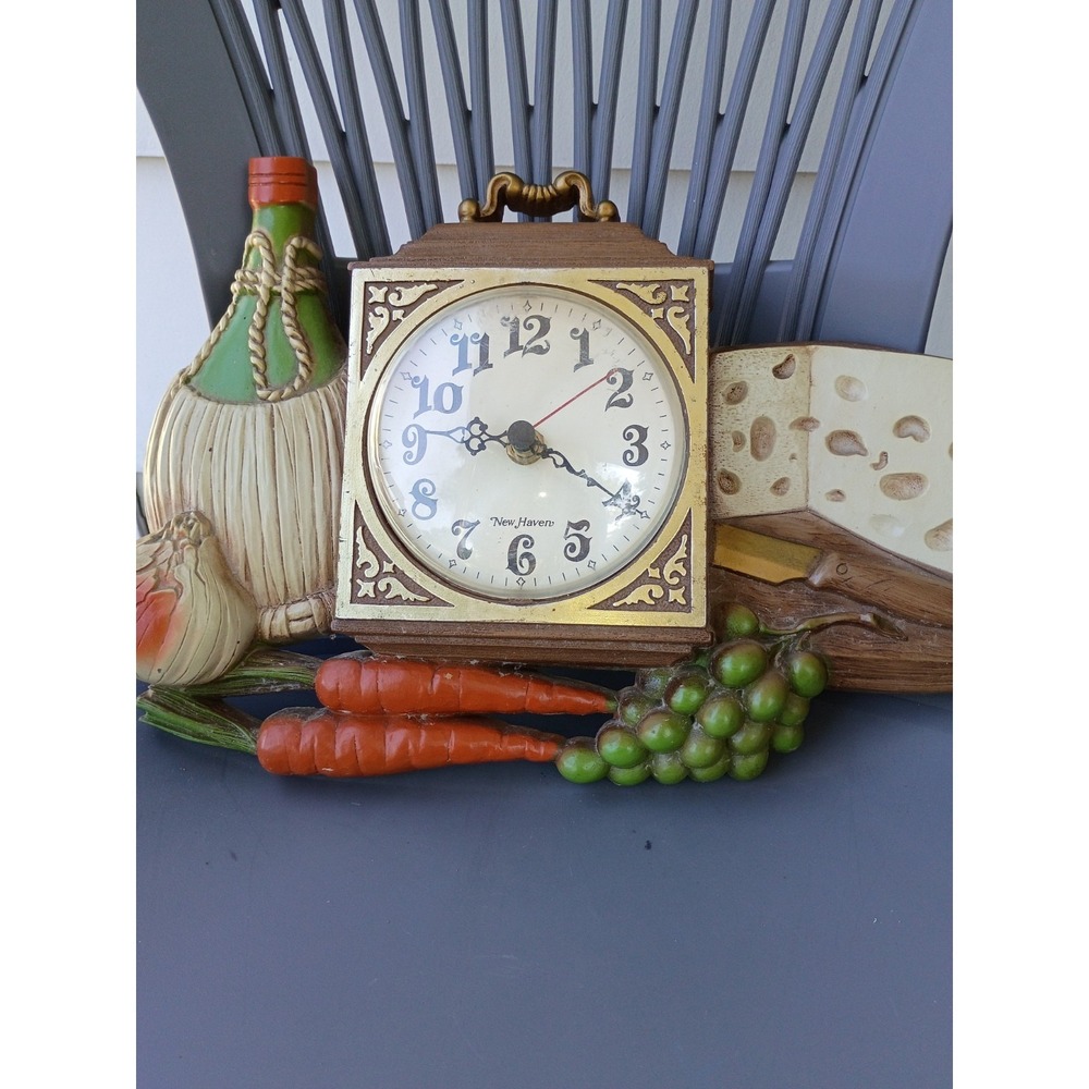 Vintage 1973 Burwood/New Haven 3D Wine & Cheese Plastic Kitchen Clock